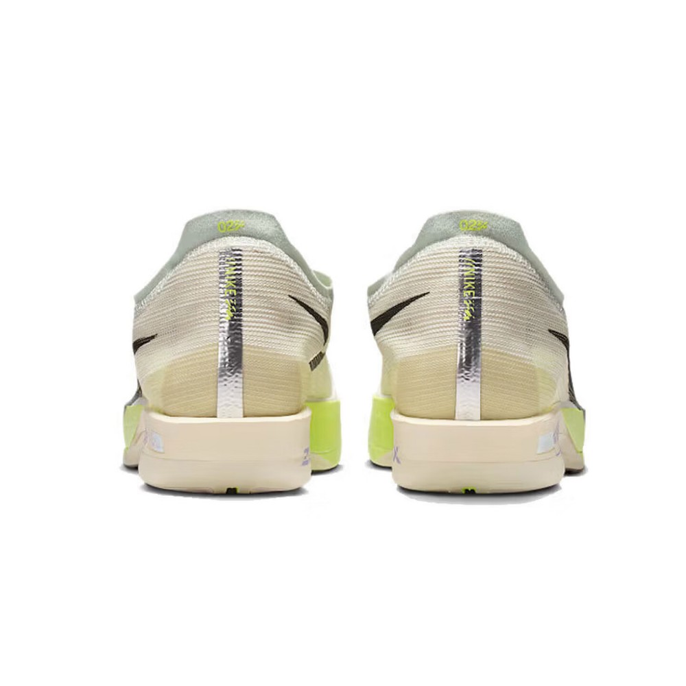 Nike ZOOMX Soft Carbon Plate M - Men'S Shoes Zoomx のレビューと価格