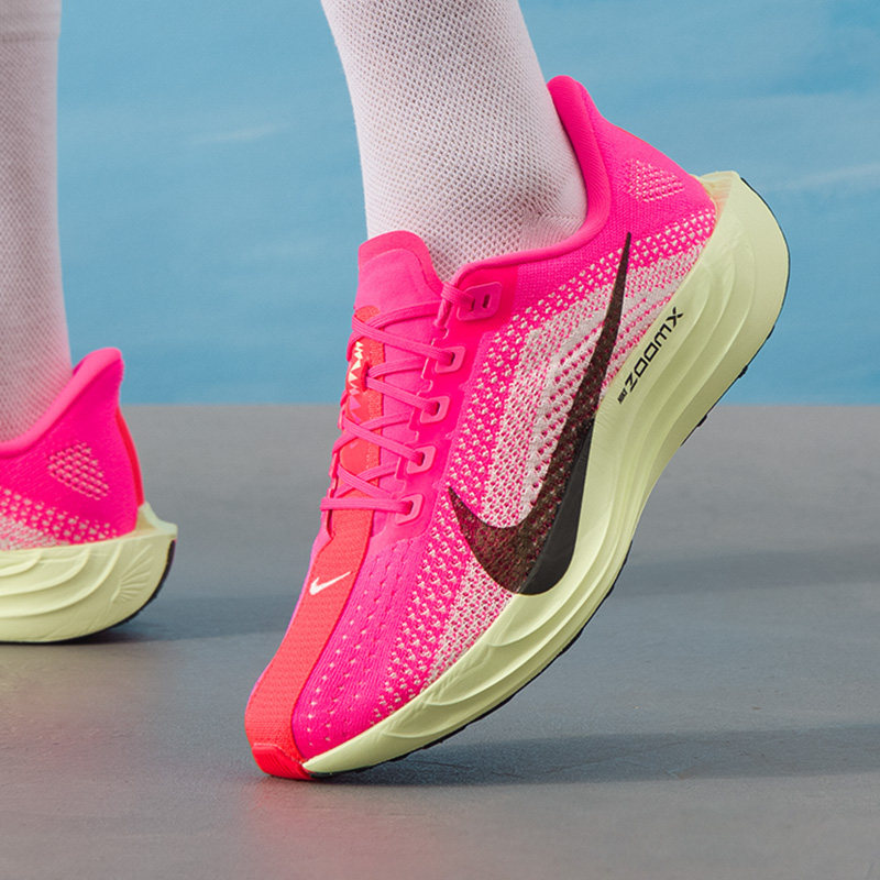 Nike Mens Sport Running Shoes  - Men'S Shoes Zoomx のレビューと価格