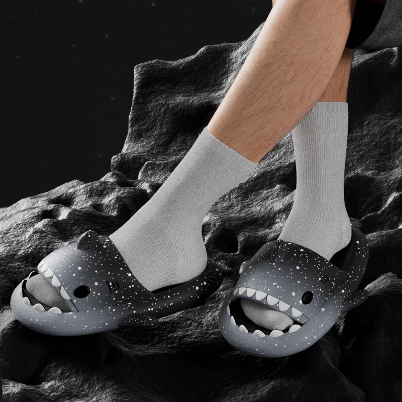 Cute Cartoon Shark Slippers Fo - Men'S Shoes For Summer のレビューと価格