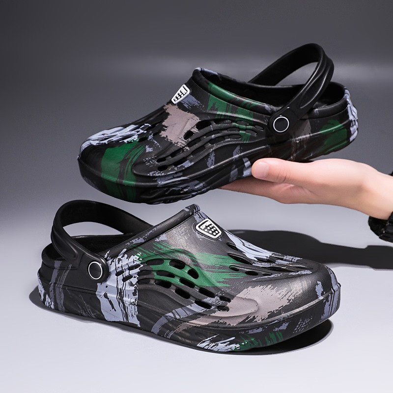 Men's Summer Camouflage Graffi - Men'S Shoes Crocs のレビューと価格