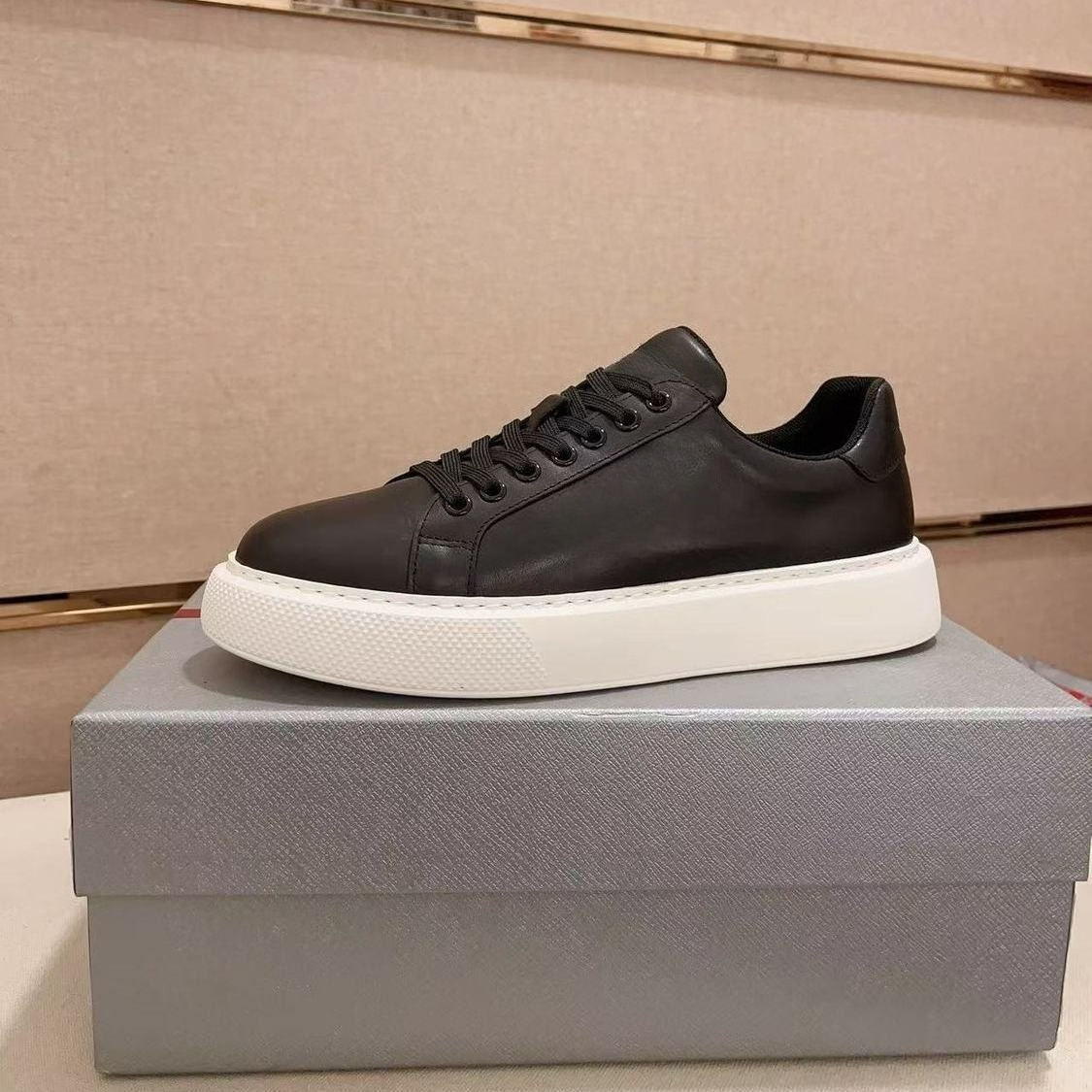 Luxury Genuine Leather Sneaker - Men'S Shoes Increase Height のレビューと価格