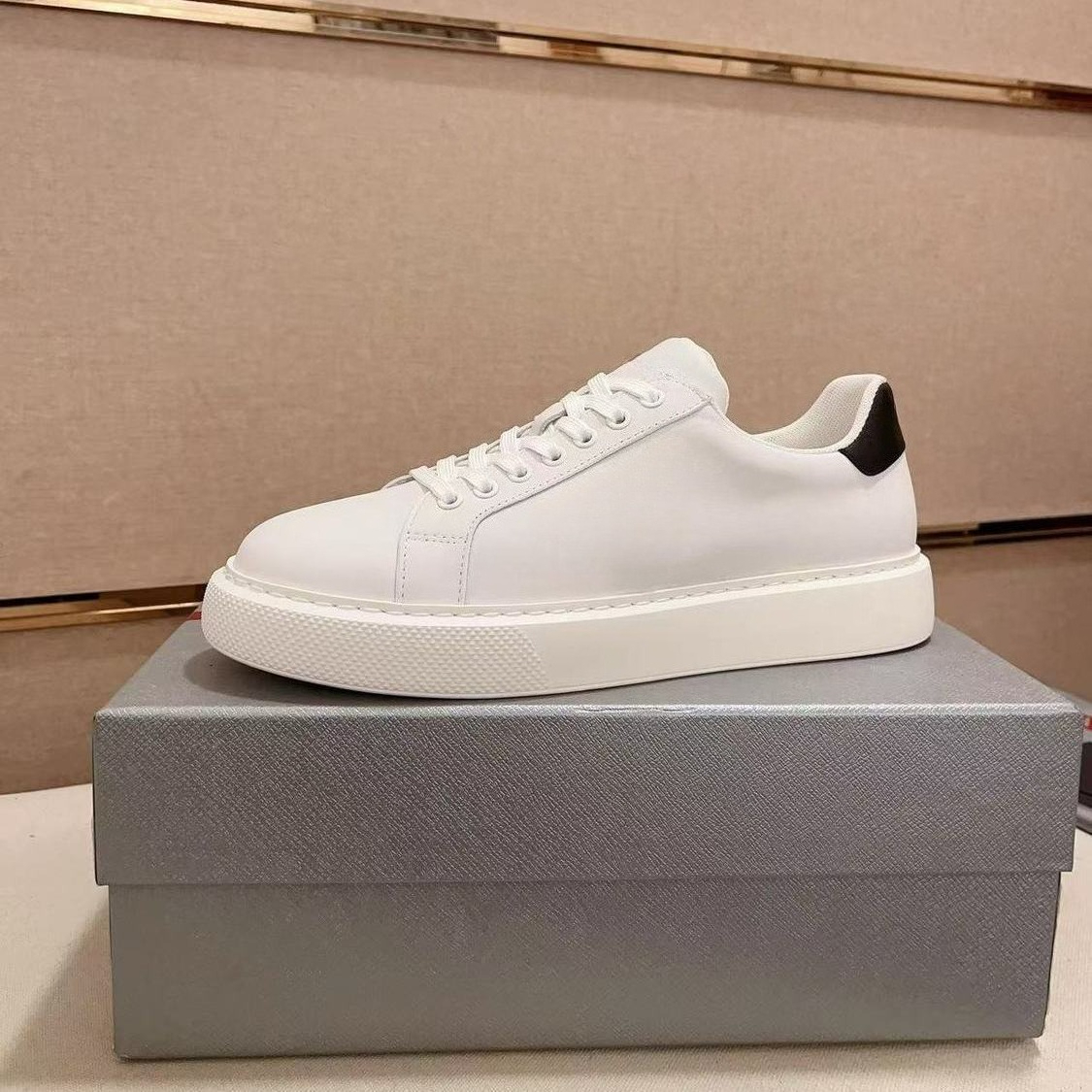 Luxury Genuine Leather Sneaker - Men'S Shoes Increase Height のレビューと価格