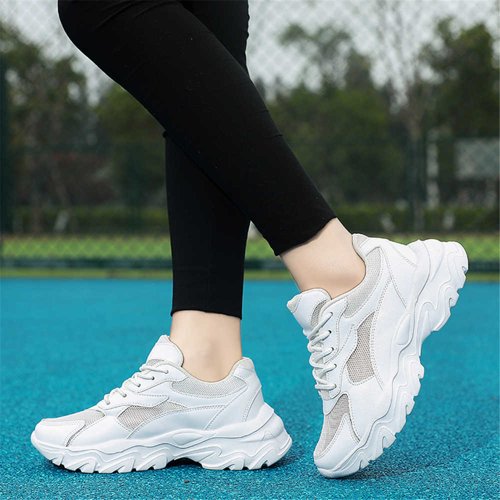 37-38 Round Tip Men's Sneakers - Men'S Shoes Increase Height のレビューと価格